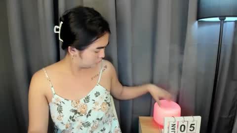 alovelydollnica online show from 01/04/25, 05:58