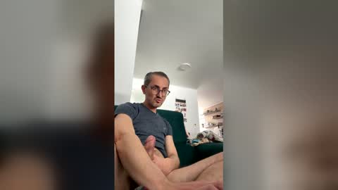 Snapshot of alpacinoishere chatting on 03/30/26, 12:06 alpacinoishere online show from 03/30/26, 12:06