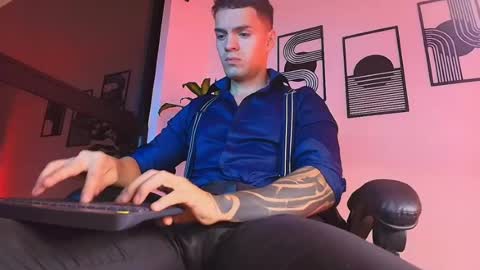 alpha_dominus_ online show from 07/07/26, 03:20