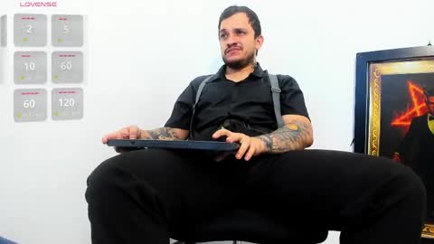 Snapshot of alpha_paganni chatting on 04/06/26, 03:48 alpha paganni online show from 04/06/26, 03:48