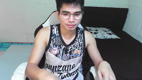 Snapshot of alpha_rider chatting on 11/22/25, 06:45 Angelo online show from 11/22/25, 06:45