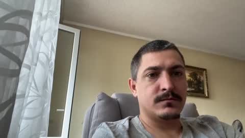Snapshot of alpha_storm_69 chatting on 07/13/26, 09:01 Axel online show from 07/13/26, 09:01