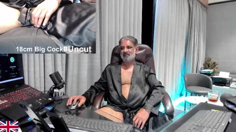 Snapshot of alpha_uk_boss chatting on 04/04/26, 11:35 alpha_uk_boss online show from 04/04/26, 11:35
