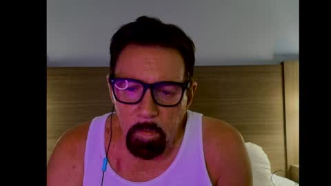 Snapshot of alphablue_wolf1295 chatting on 08/03/26, 10:13 alphablue_wolf1295 online show from 08/03/26, 10:13