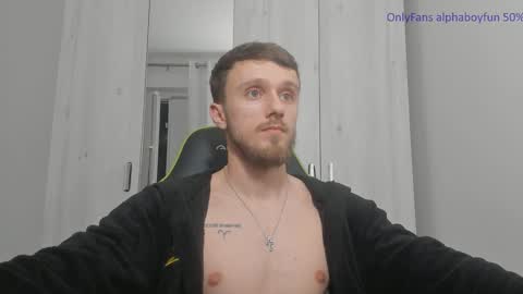 Snapshot of alphaboyfun chatting on 12/12/24, 01:21 Andi online show from 12/12/24, 01:21