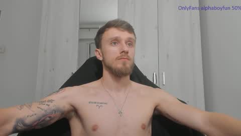 Snapshot of alphaboyfun chatting on 12/12/24, 04:26 Andi online show from 12/12/24, 04:26