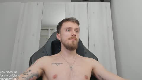 Snapshot of alphaboyfun chatting on 01/19/25, 04:46 Andi online show from 01/19/25, 04:46