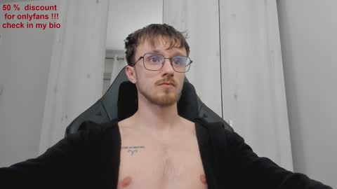 Snapshot of alphaboyfun chatting on 02/04/25, 02:17 Andi online show from 02/04/25, 02:17