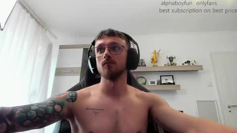 Andi online show from 06/01/26, 03:47