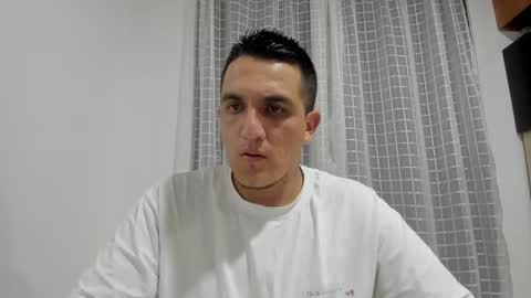 Snapshot of alphadesire69 chatting on 12/18/25, 02:17 AlphaDesire69 online show from 12/18/25, 02:17