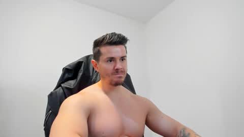 LeatherMaster online show from 01/04/25, 08:39