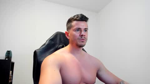 LeatherMaster online show from 03/01/25, 07:30