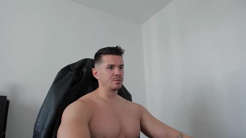 LeatherMaster online show from 09/24/25, 08:17