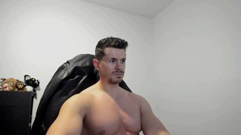 LeatherMaster online show from 05/31/26, 06:09