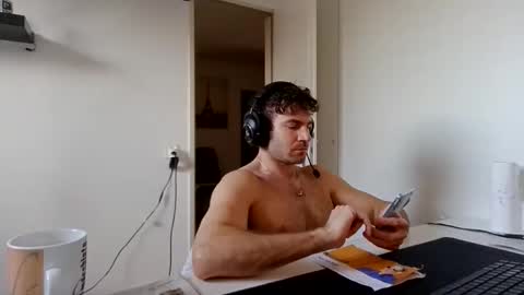 alphah_hunk online show from 01/17/26, 01:27