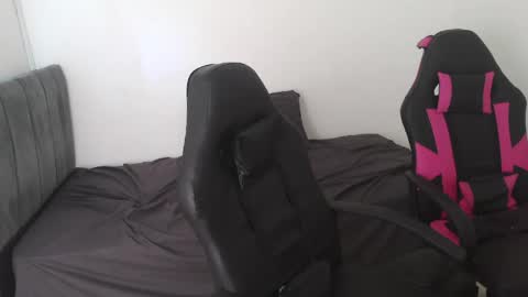 alphas_latins online show from 05/13/26, 08:38