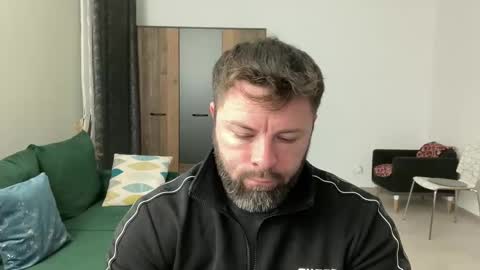 Jhonny online show from 12/16/24, 03:40