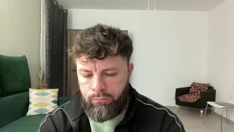 Jhonny online show from 01/24/25, 03:54