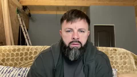 Jhonny online show from 10/23/25, 02:55