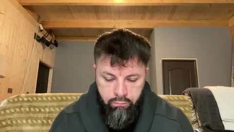 Snapshot of alphasparks chatting on 11/11/25, 04:12 Jhonny online show from 11/11/25, 04:12