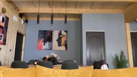 Snapshot of alphasparks chatting on 02/03/26, 06:22 Jhonny online show from 02/03/26, 06:22