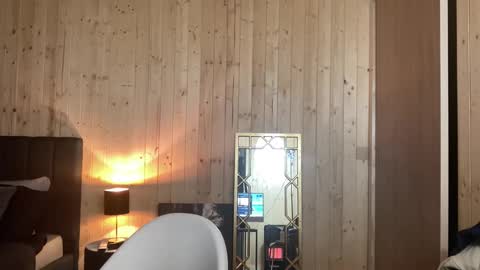 Snapshot of alphasparks chatting on 03/02/26, 04:14 Jhonny online show from 03/02/26, 04:14