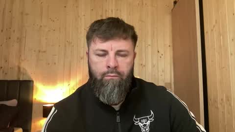 Snapshot of alphasparks chatting on 03/03/26, 04:18 Jhonny online show from 03/03/26, 04:18