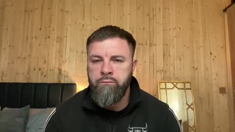 Snapshot of alphasparks chatting on 04/02/26, 02:53 Jhonny online show from 04/02/26, 02:53