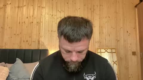 Snapshot of alphasparks chatting on 04/03/26, 02:20 Jhonny online show from 04/03/26, 02:20