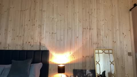 Snapshot of alphasparks chatting on 04/07/26, 03:29 Jhonny online show from 04/07/26, 03:29