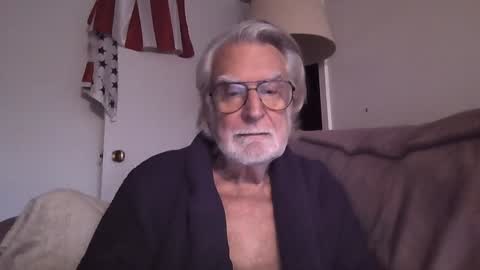 AlphaUniform online show from 01/25/25, 02:58