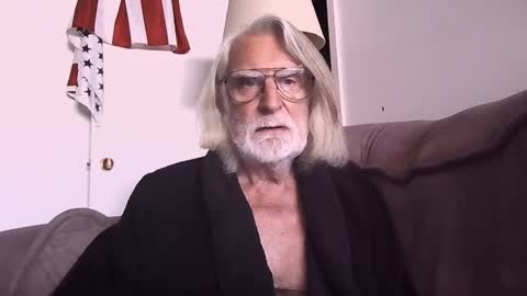 AlphaUniform online show from 09/14/25, 04:17