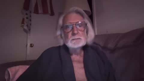 AlphaUniform online show from 11/22/25, 04:55