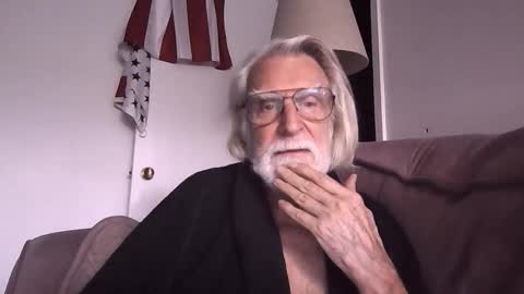 AlphaUniform online show from 11/29/25, 04:10