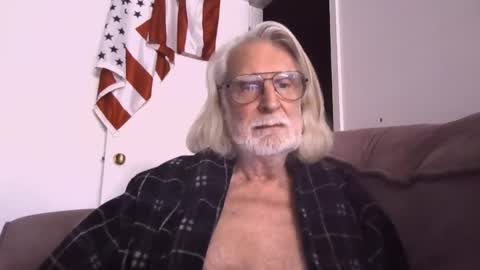 Snapshot of alphauniform chatting on 03/30/26, 05:03 AlphaUniform online show from 03/30/26, 05:03