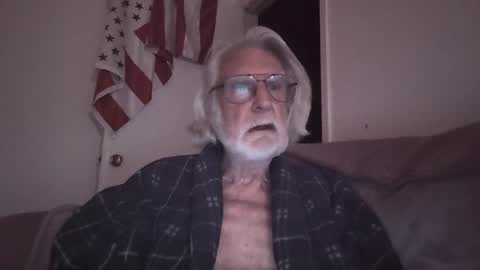AlphaUniform online show from 05/13/26, 10:34