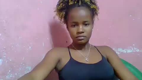 Snapshot of alphosettah chatting on 10/14/25, 04:13 alphosettah online show from 10/14/25, 04:13