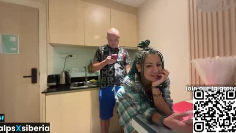 Snapshot of alpsxsiberia chatting on 04/08/26, 08:20 Dan Nati online show from 04/08/26, 08:20