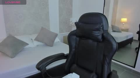 A L T A I R  online show from 12/04/25, 12:25