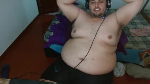 Snapshot of altairstudiosboy chatting on 12/18/24, 02:17 Jhosep online show from 12/18/24, 02:17