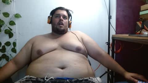 Snapshot of altairstudiosboy chatting on 02/02/25, 12:51 Jhosep online show from 02/02/25, 12:51