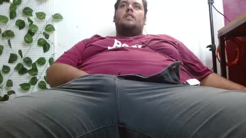 Snapshot of altairstudiosboy chatting on 03/08/25, 02:01 Jhosep online show from 03/08/25, 02:01