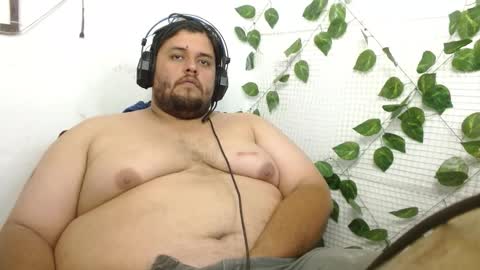 Snapshot of altairstudiosboy chatting on 10/17/25, 03:03 Jhosep online show from 10/17/25, 03:03