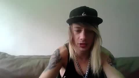 altboy010 online show from 11/02/25, 02:52