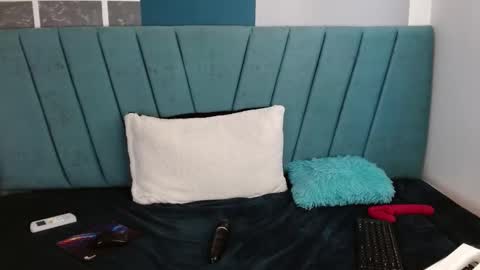 Alter  online show from 02/07/25, 09:04