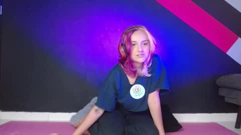 Alter  online show from 02/13/25, 06:38