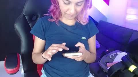 Alter  online show from 02/17/25, 08:36