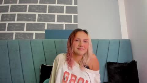 Alter  online show from 10/14/25, 11:44