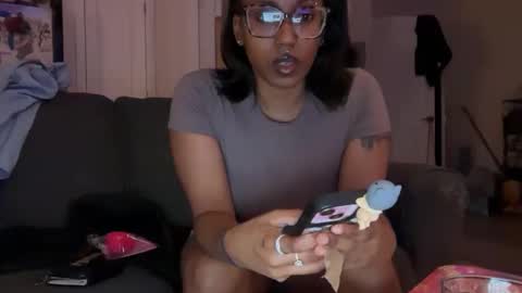 Snapshot of alternativeblack chatting on 04/02/26, 11:46 Angelfacegf online show from 04/02/26, 11:46