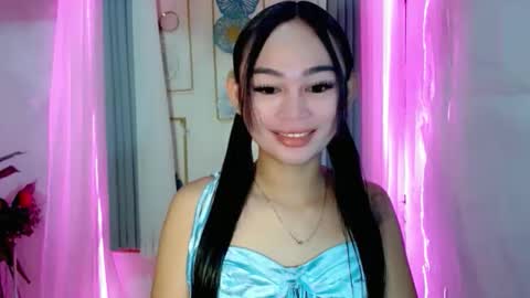 Snapshot of althea_slutty chatting on 04/19/26, 05:23 ask me online show from 04/19/26, 05:23